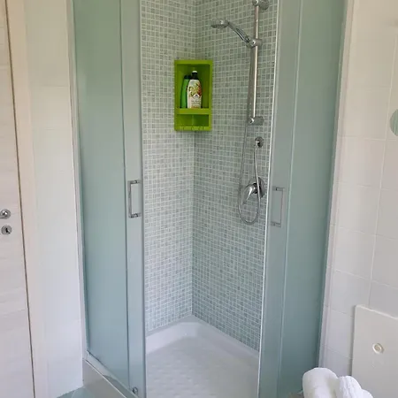 Couette-café Rosa New 3*