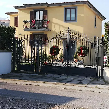 Rosa Bed & Breakfast *